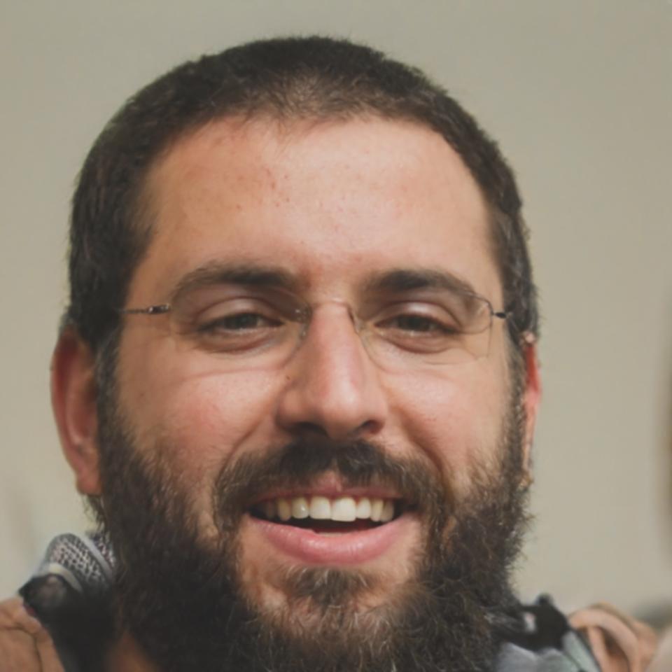 Portrait de Marc Dubois, expert en planification financière